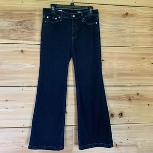 Gap • Authentic Flare • Size 29 • Dark wash